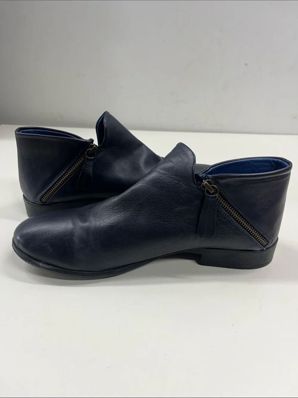 New Bueno Ankle Boots in Blue Leather Size 42